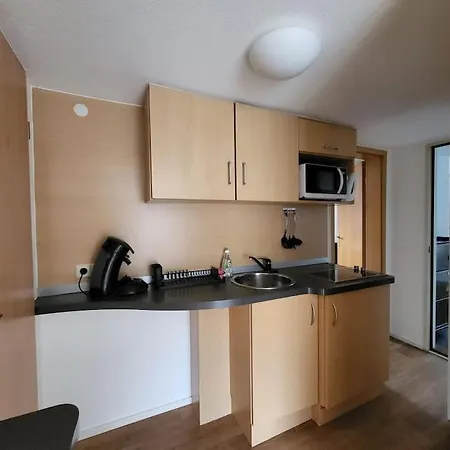 2-zimmer-apartment Mit Aussicht! *