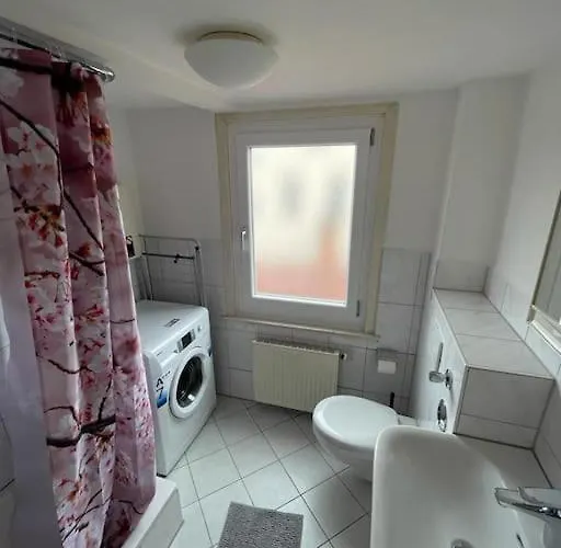 2-zimmer-apartment Mit Aussicht! * Stuttgart