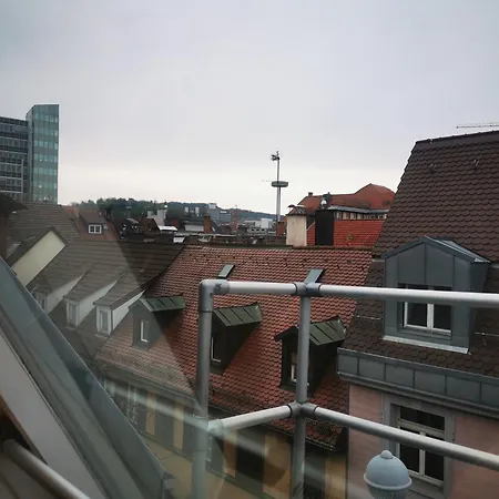 2-zimmer-apartment Mit Aussicht! *