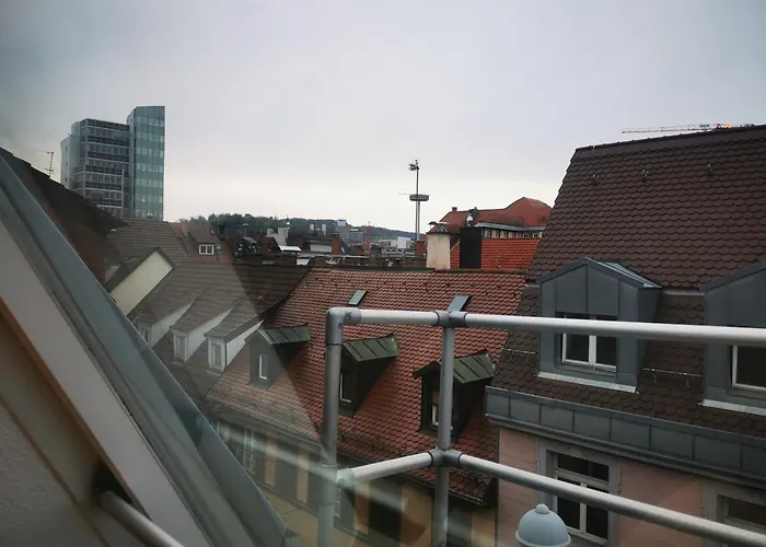 2-zimmer-apartment Mit Aussicht! *